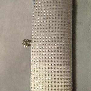 High Quality Silver Stud Clutch.